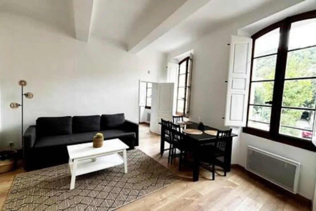 Douce Provence - Coeur De Village Cotignac Apartman